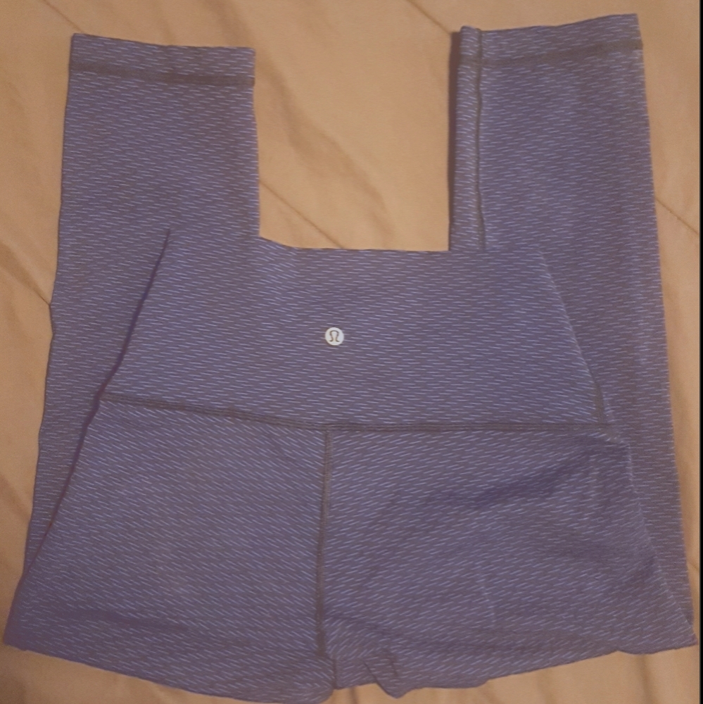 Lululemon wonder under crop